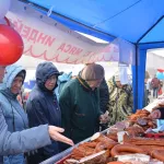 В Барнауле прошли финальные ярмарки накануне Дня народного единства. Фото