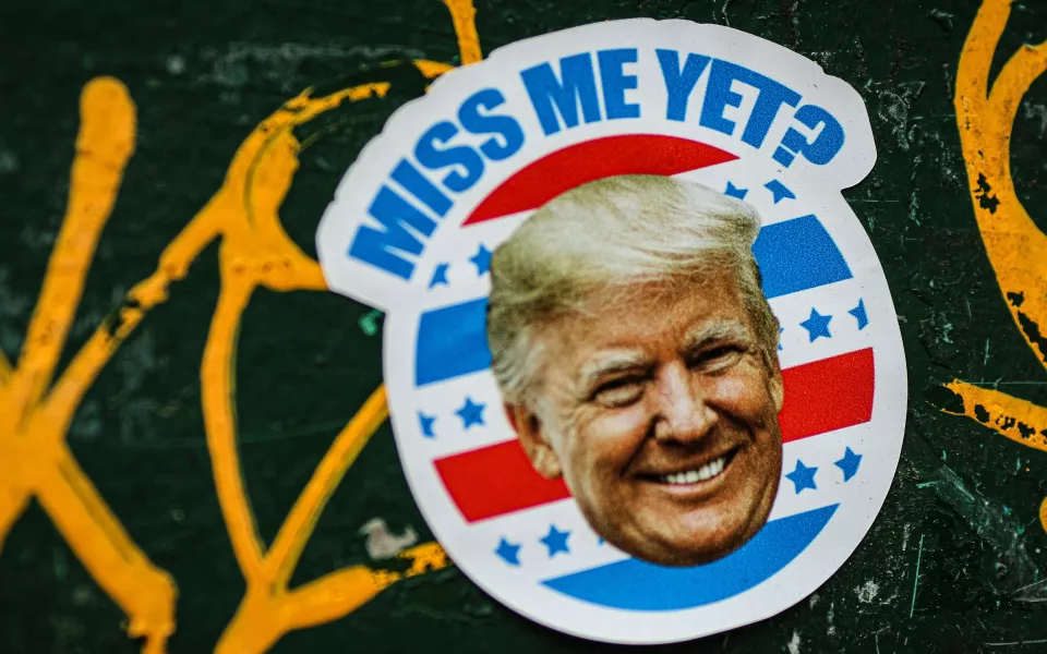 Трамп собирается в пятницу в Россию. Но это не точно