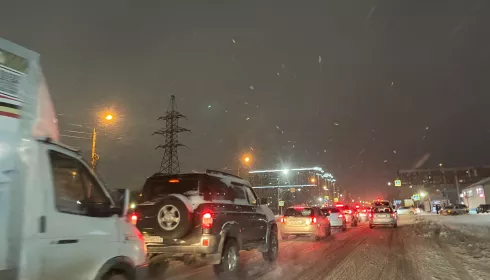 Дорожные табу. Что запрещено делать водителю автомобиля при движении