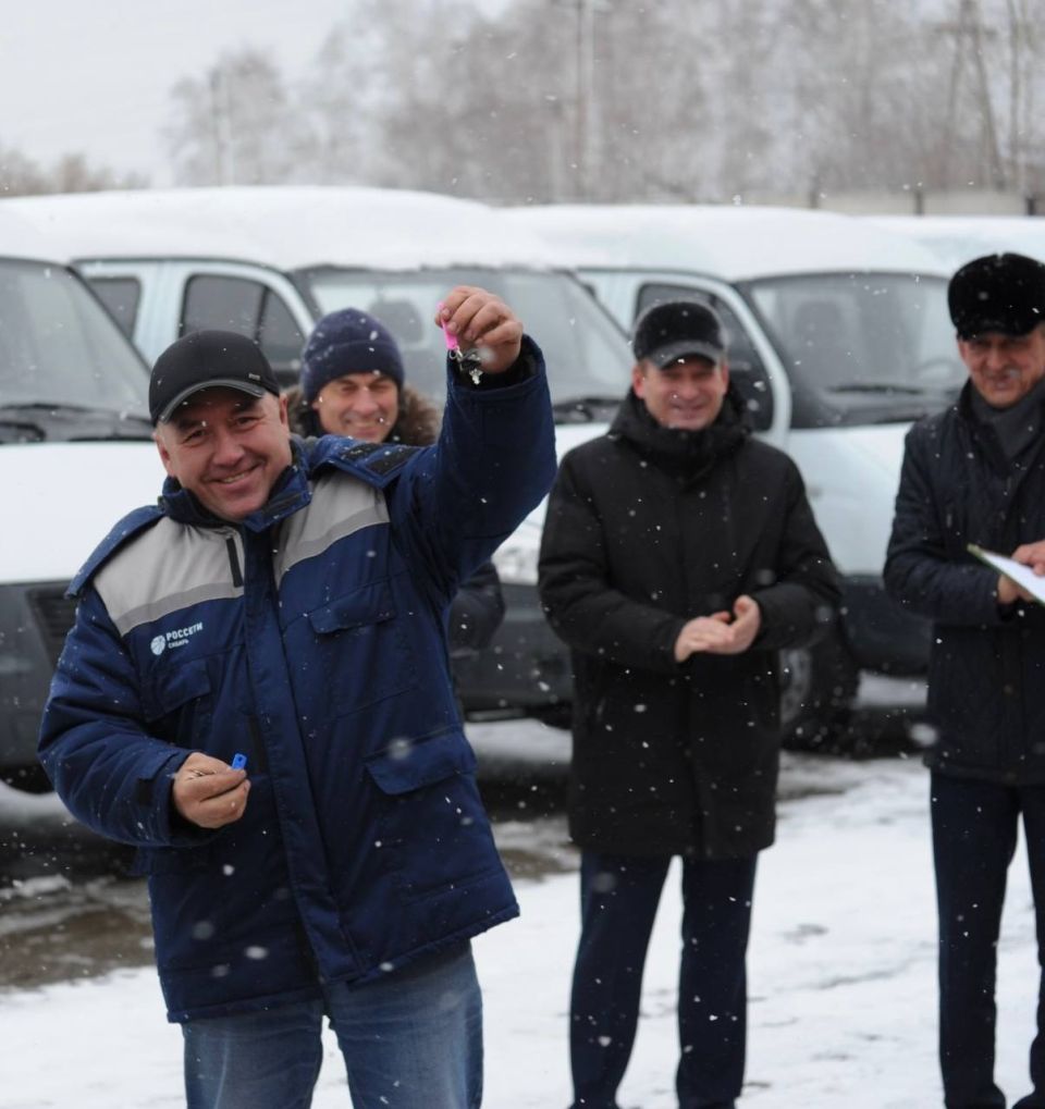 В "Алтайэнерго" появились новые бригадные автомобили