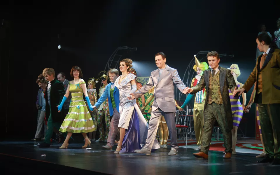 В Барнауле прошла репетиция оперетты Мистер Икс к юбилею Музыкального театра. Фото