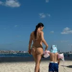 Ольга Серябкина поделилась кадрами в бикини с семейного отпуска