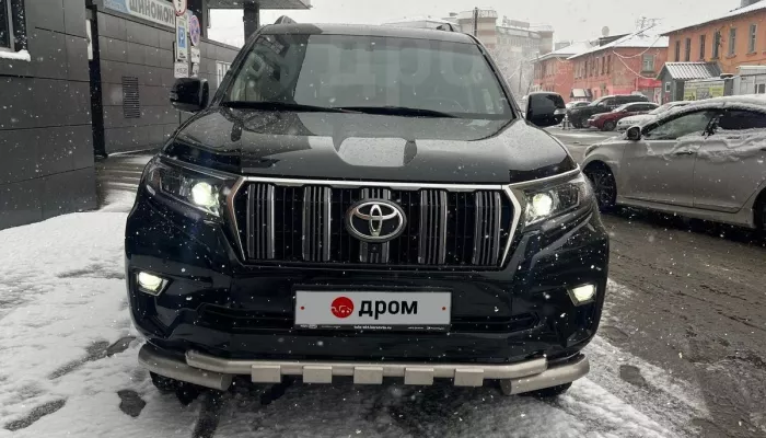 Черный Land Cruiser Prado в родном окрасе продают в Барнауле за 5,2 млн рублей