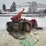 В Республике Алтай женщина въехала в автопогрузчик, два человека погибли