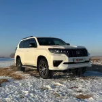 Land Cruiser Prado с холодильником и GSM-модулем продают за 9,1 млн рублей в Барнауле