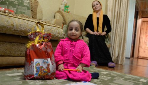 12-летняя жительница Чечни претендует на звание самой маленькой девочки России