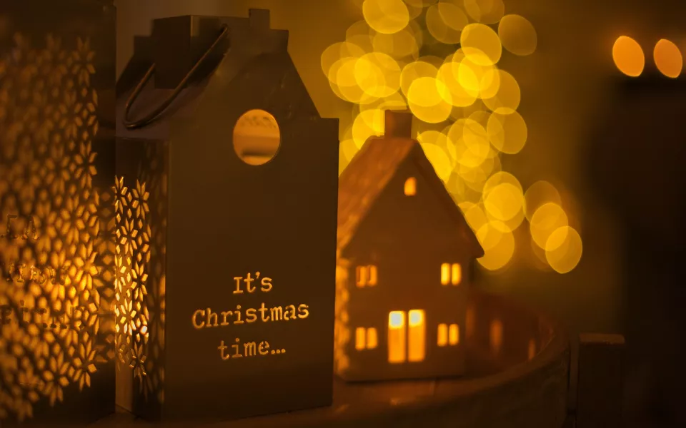 В Минтруда РФ напомнили об изменениях в рабочем графике перед Новым годом