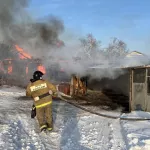 Перекал печи привел к крупному пожару в алтайском селе