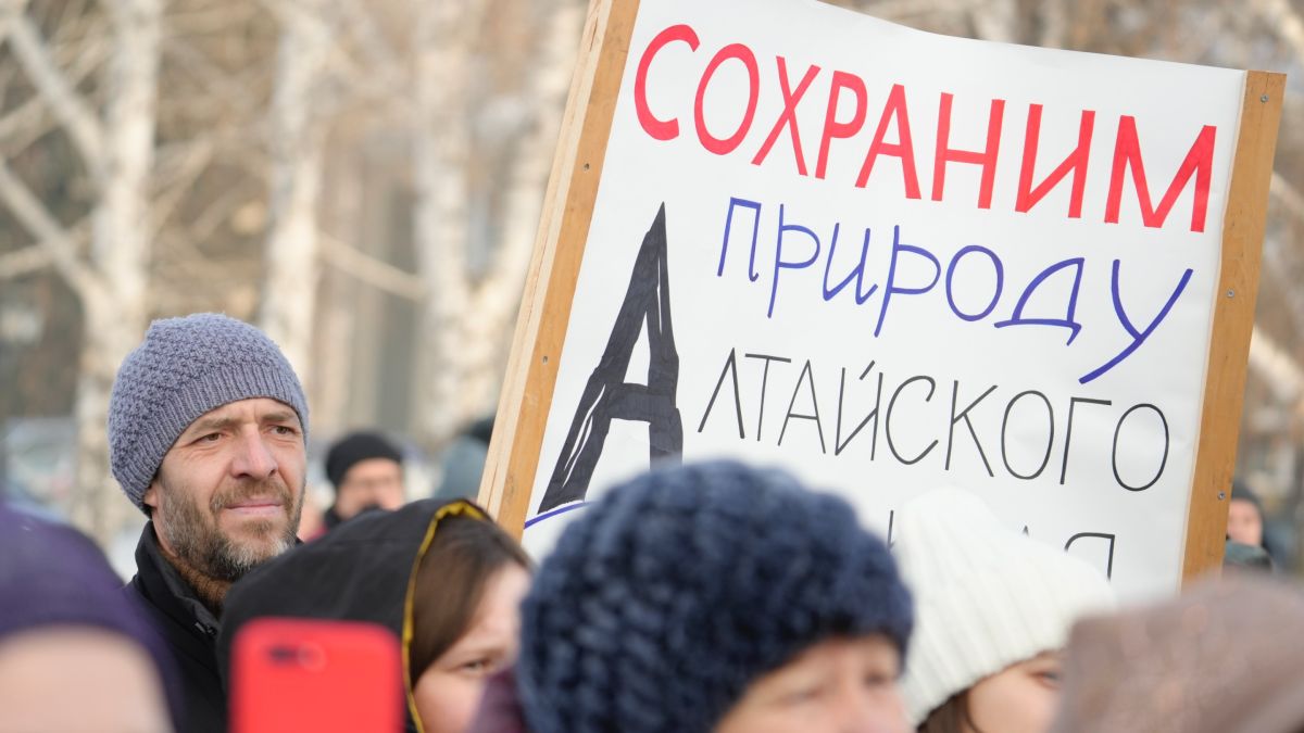 Митинг против золотодобычи в Солонешенском районе