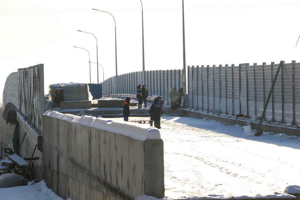 Строительство транспортной развязки на Змеиногорском тракте. Декабрь 2024 года