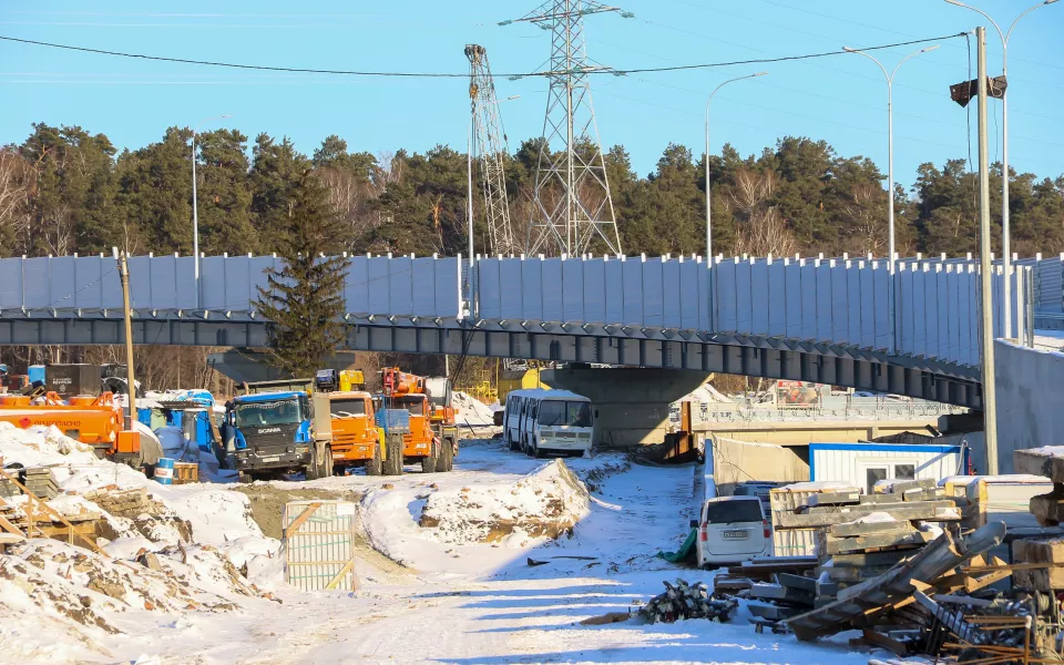 Замерзшая, но не замороженная. Продолжаются ли работы на новой развязке в Барнауле