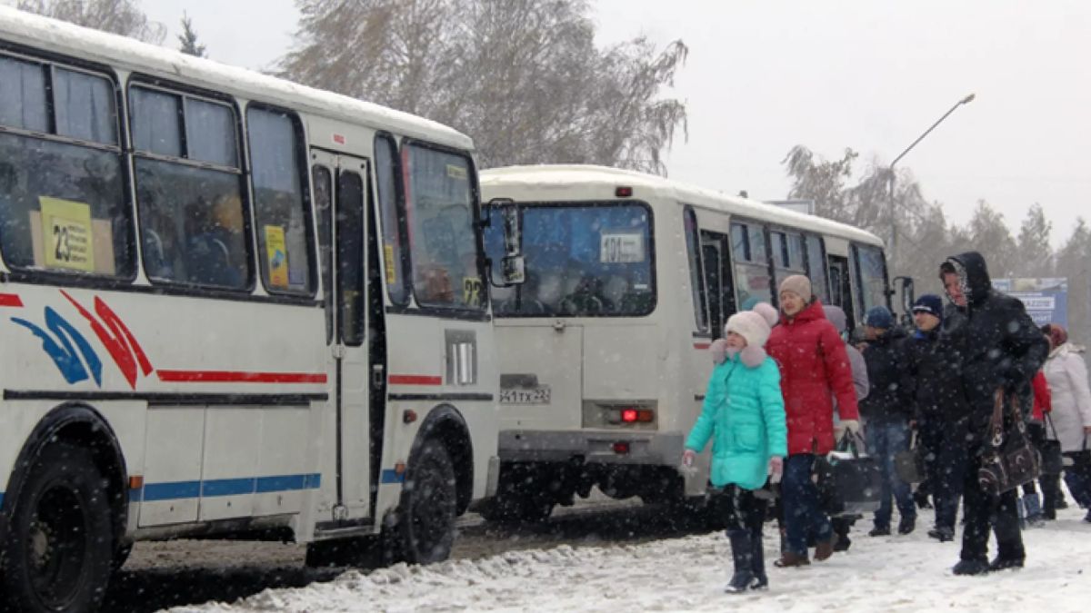 Автобус в Бийске