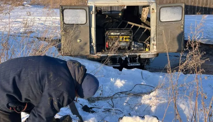 В селе Каменского района устранили порыв на водопроводе