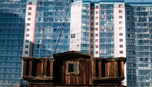 Сколько стоит недвижимость в Барнауле и реально ли накопить на квартиру?