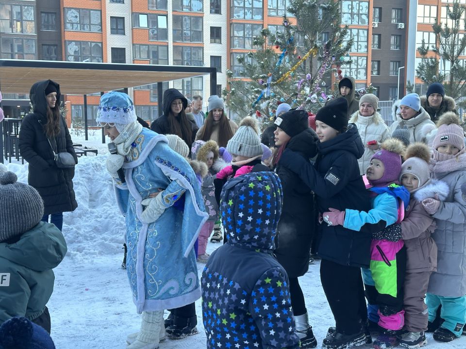 Новый год в жилых комплексах ГК "Алгоритм"