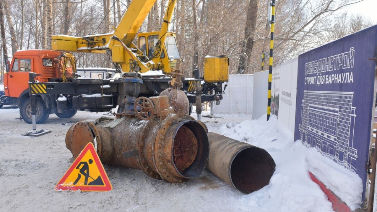 Замена водовода в Барнауле