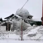 Полное отчаяние. Старинный храм в алтайском селе заледенел из-за водяных извержений