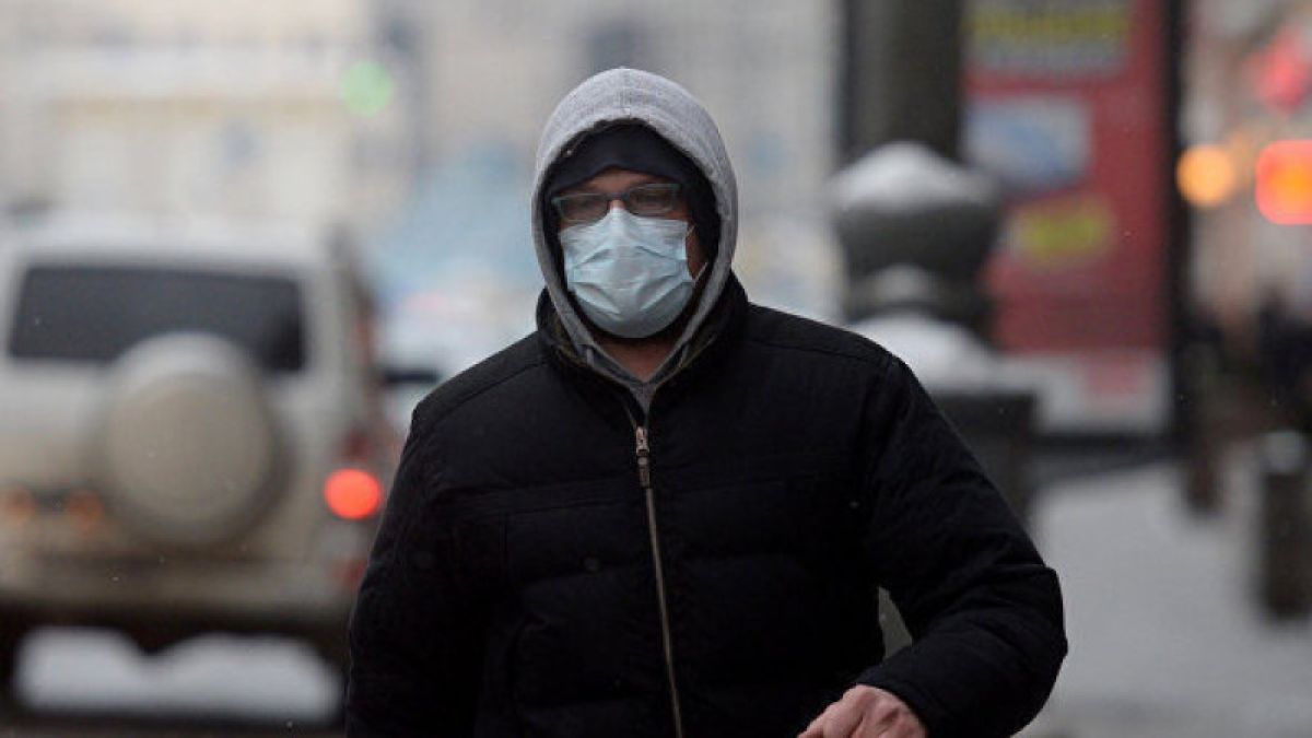 Человек в маске ограбил офис микрозаймов в Барнауле 