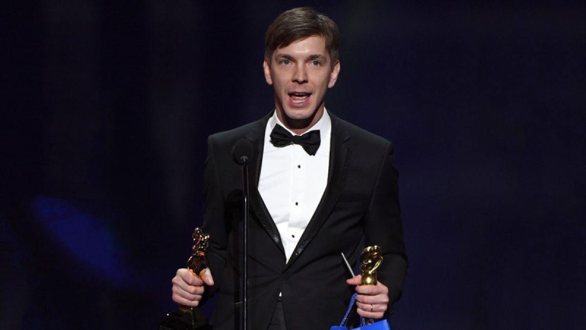 Шнуров похвалил получившего "Порно-Оскар" актера из Питера