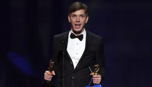 Шнуров похвалил получившего Порно-Оскар актера из Питера