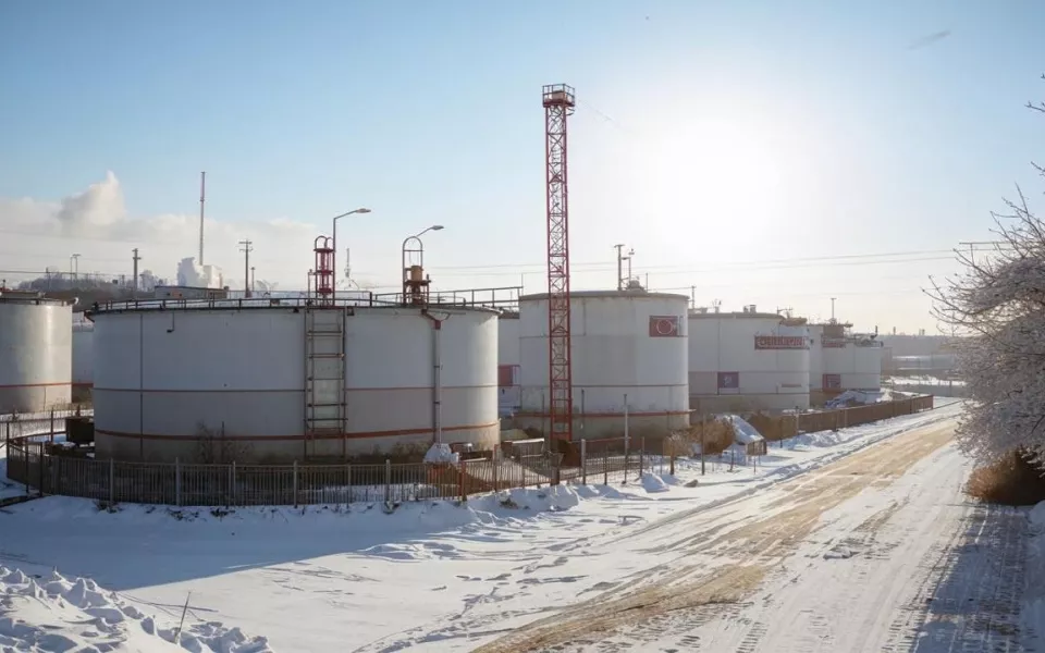 Военный эксперт предупредил о новых целях ВСУ: под ударом АЭС, НПЗ и порты России