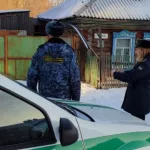 Приставы помогли должнику из Камня-на-Оби все осознать и не потерять квартиру отца