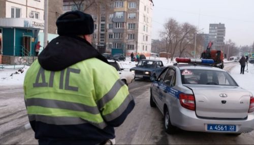 Сообщения о минировании поступают в Бийске: эвакуация и проверка в городе