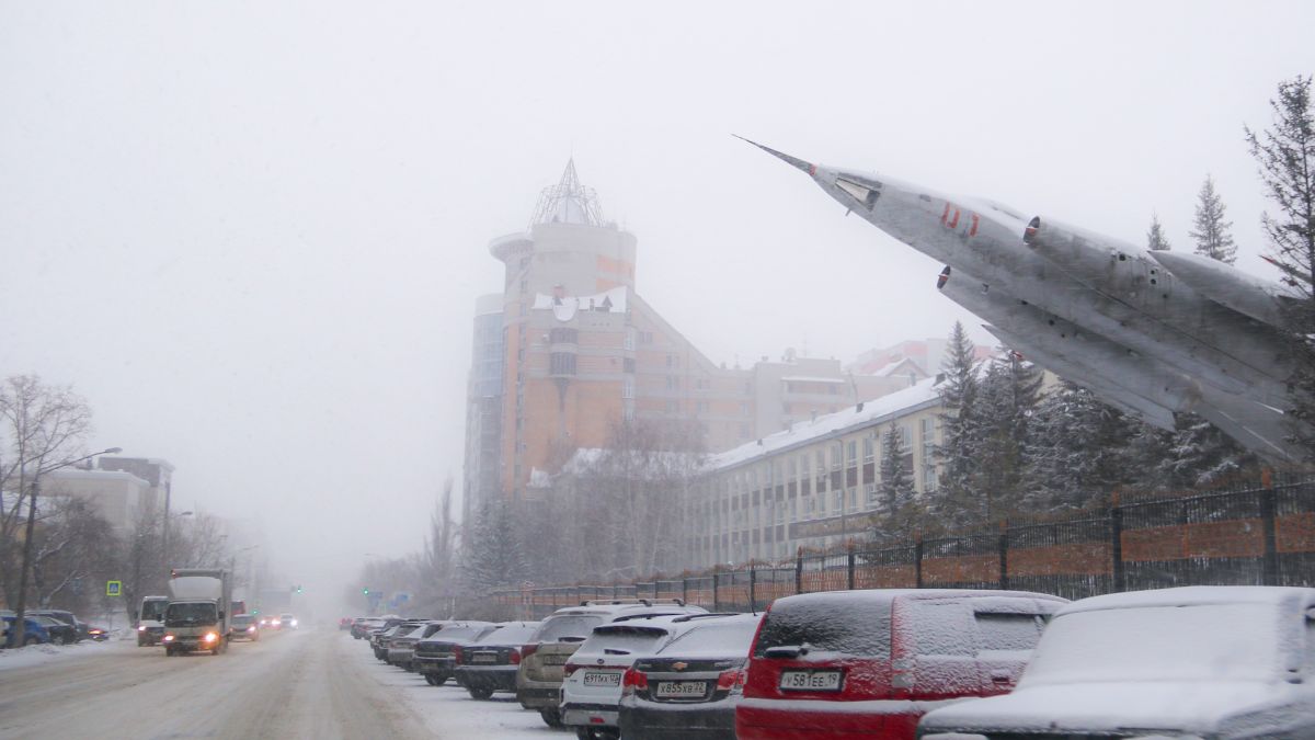Погода в Барнауле, метель, зима
