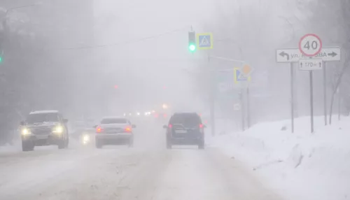 От -18 до +7: непогода со снегом, дождем и метелями задержится в Алтайском крае