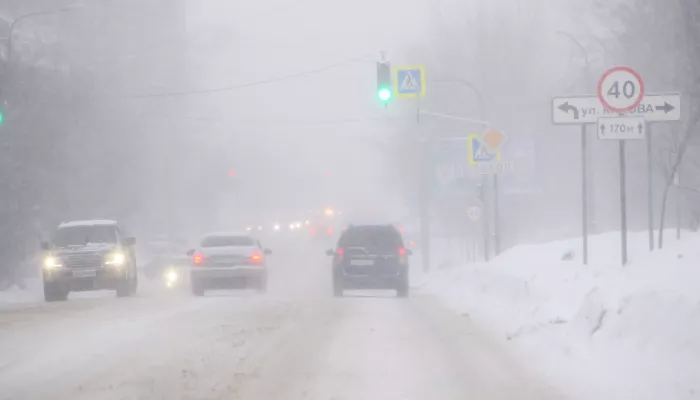 От -18 до +7: непогода со снегом, дождем и метелями задержится в Алтайском крае