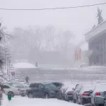 Барнаул попал в белый плен метели накануне похолодания. Фоторепортаж