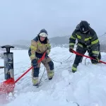 Алтайские пожарные протянули руку помощи вдове участника СВО