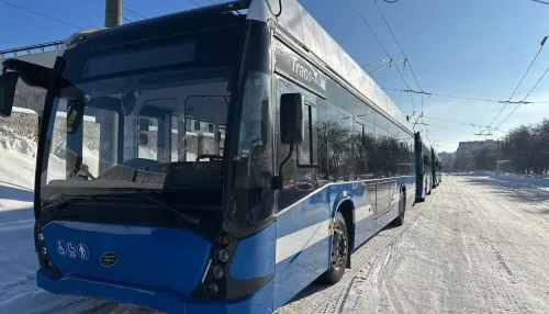 Пять новых троллейбусов Авангард доставили в Барнаул. Фото