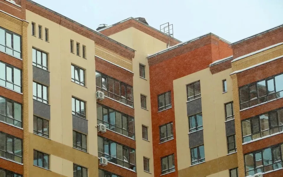 Почти 900 тысяч кв. метров: алтайские строители перевыполнили план по вводу жилья