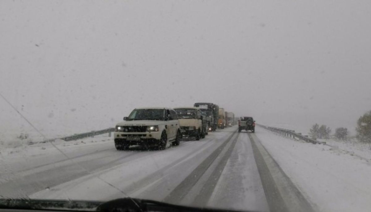 Трасса барнаул. Трасса Бийск Барнаул. Трасса Барнаул Бийск сейчас. Трасса Бийск Барнаул сейчас трасса. Трасса Бийск Барнаул зима.