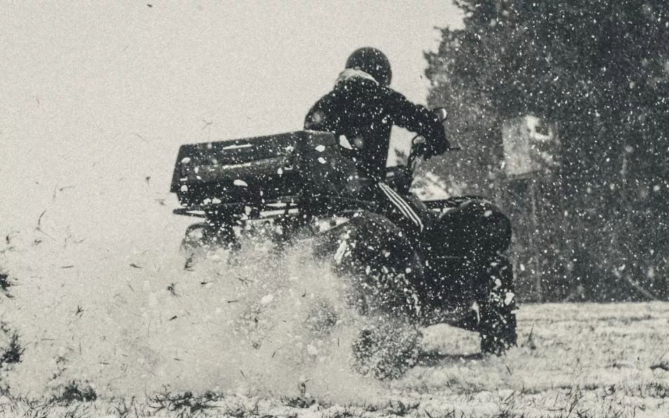 Покупка квадроцикла для пенсионера из Республики Алтай обернулась потерей 363 тысяч