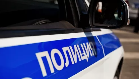 Полицейские задержали жителя Бийска с пакетом конопли