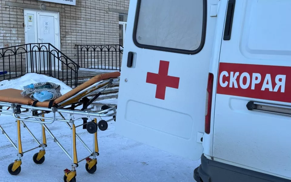 Алтайский сельчанин едва не сгорел в пожаре из-за сигареты