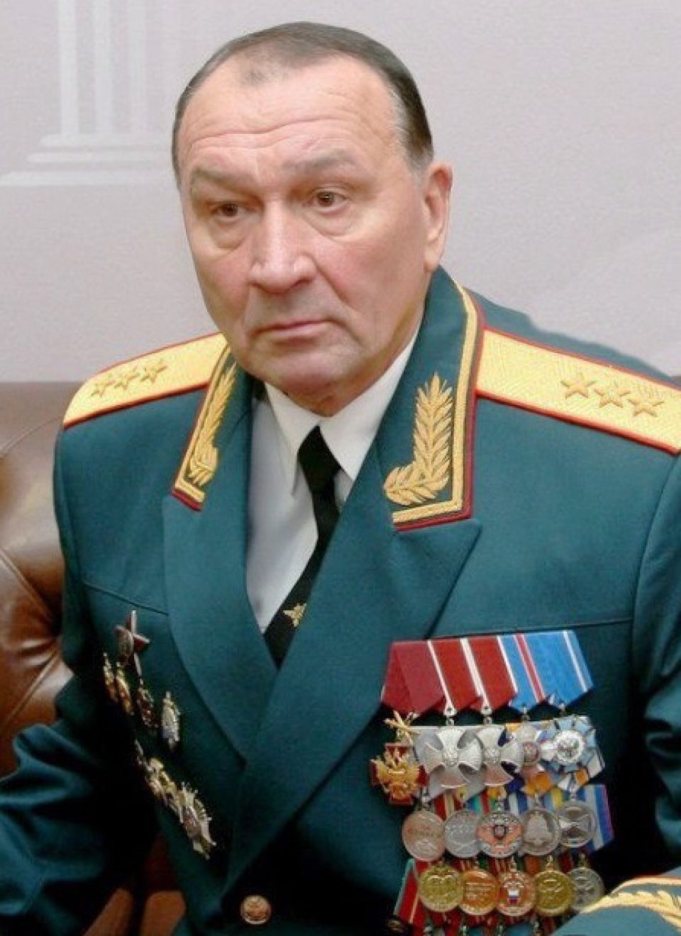 Александр Мирошниченко