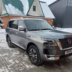 Серый Nissan Patrol с оранжевым салоном продают почти за 13 млн рублей в Барнауле