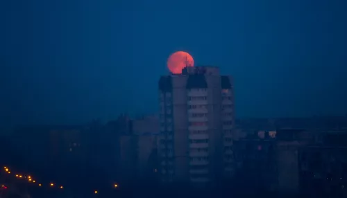 Кровавое лунное затмение в сентябре 2025 года: что это и чего от него ждать