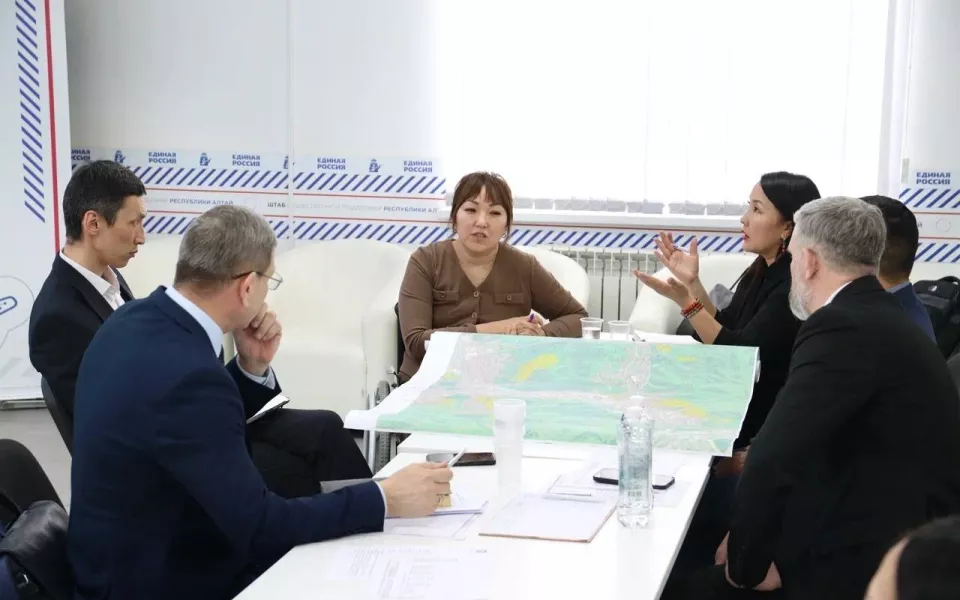 На картах 2ГИС Горно-Алтайска появятся отметки о местах с доступной средой