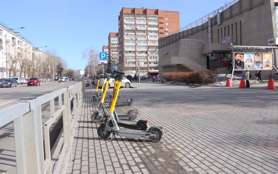 В Барнауле выставят около 2,5 тысяч самокатов к середине апреля