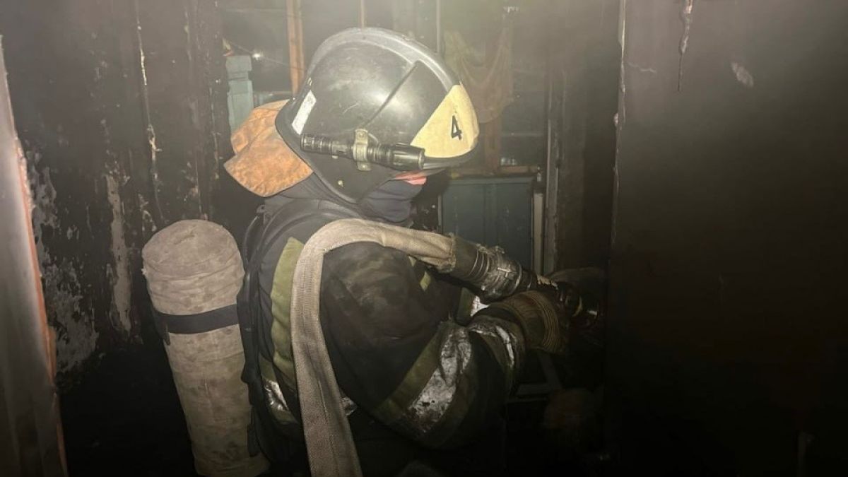 Пожар в квартире на Георгия Исакова