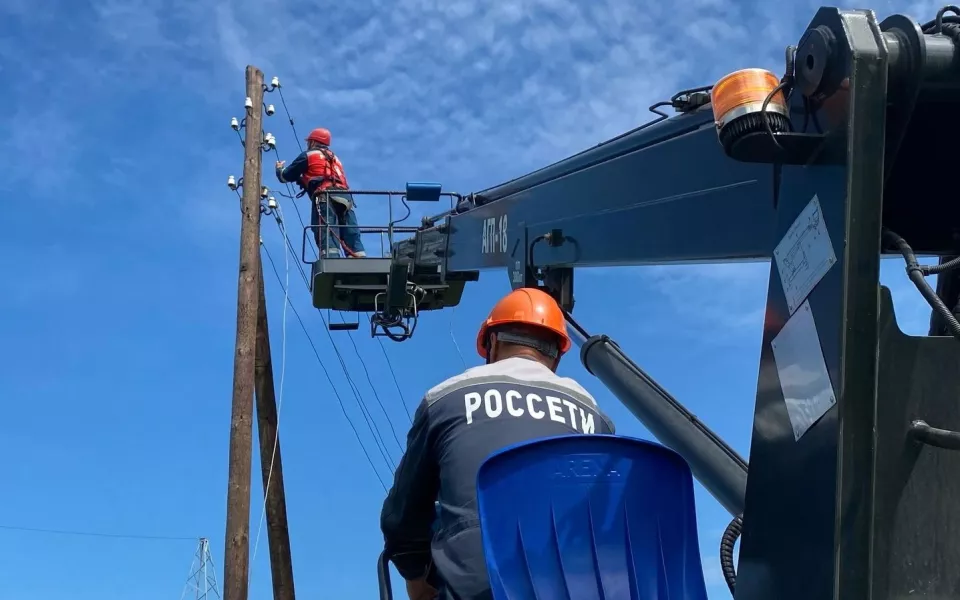 Энергетики выясняют причину аварии на сетях в пригороде Барнаула
