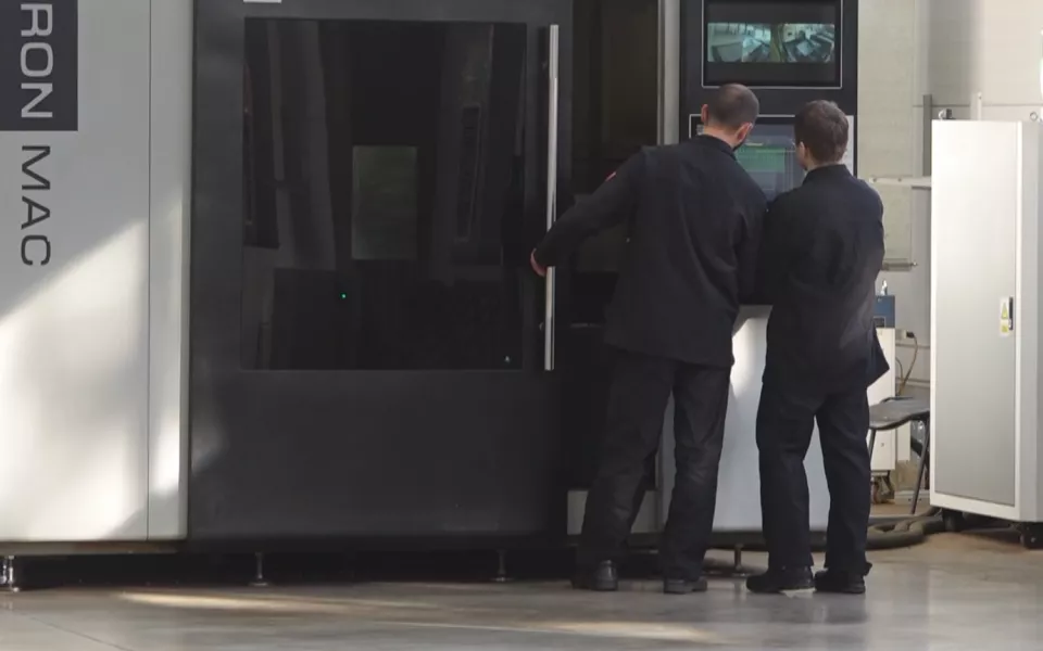 Виктор Томенко посетил площадку промышленного технопарка Компонент