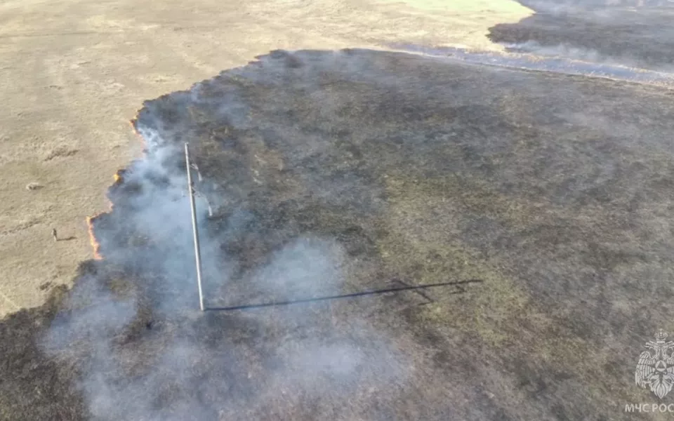 В Алтайском крае за полдня вспыхнуло более 100 пожаров