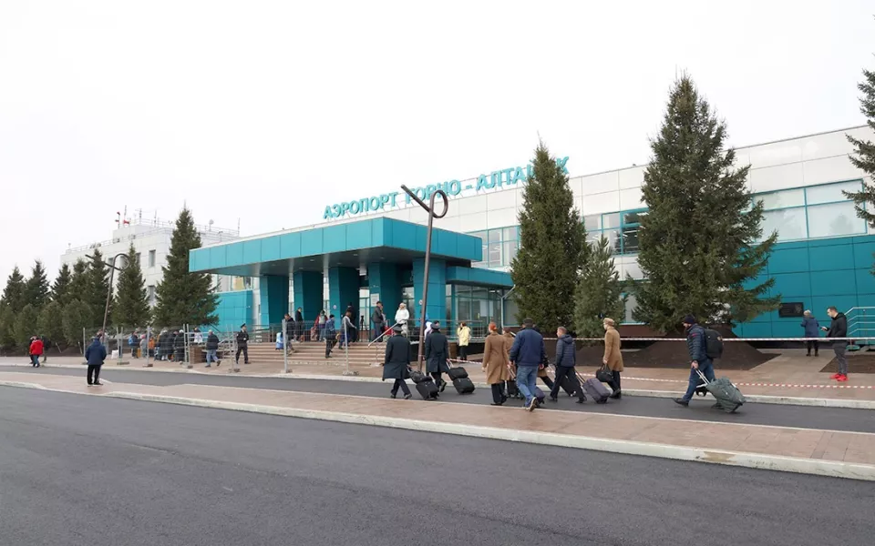 В кафе аэропорта Горно-Алтайска нашли ряд нарушений