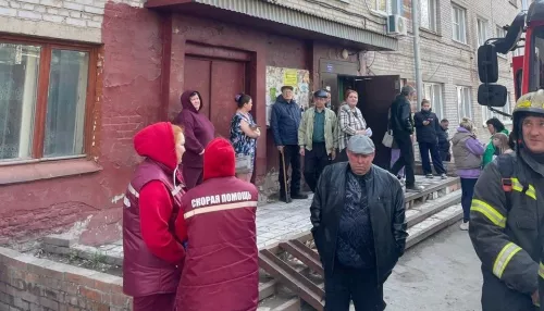 В Барнауле мужчину нашли мертвым после пожара в пятиэтажке