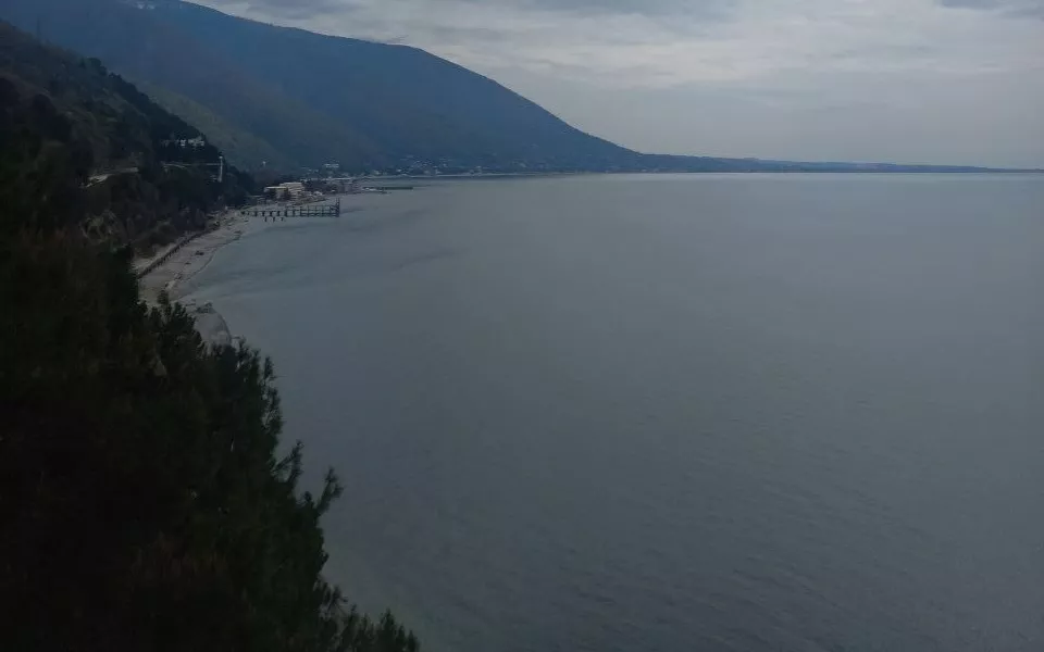 Поездка российских туристов в Абхазию может сорваться из-за новых правил